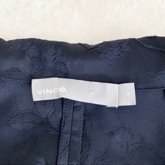 VINCE Pajama style jacquard satin floral blouse - Picture 9 of 12